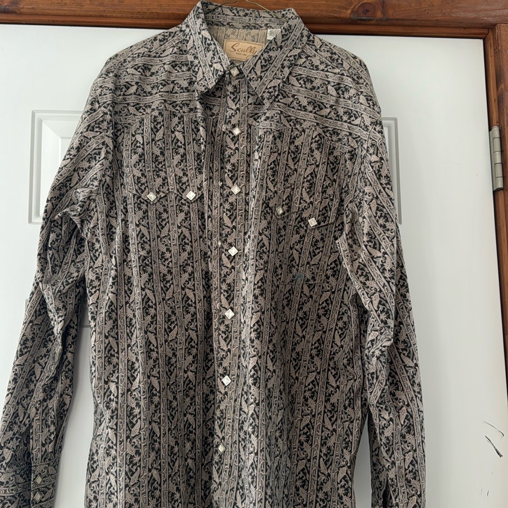 Like new Scully men’s large dress shirt